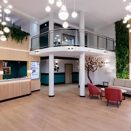 Du Parc - Val D'europe Монтеврен