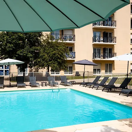 Du Parc - Val D'europe Апарт-отель Монтеврен