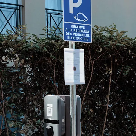 Du Parc - Val D'europe مونتِفرا