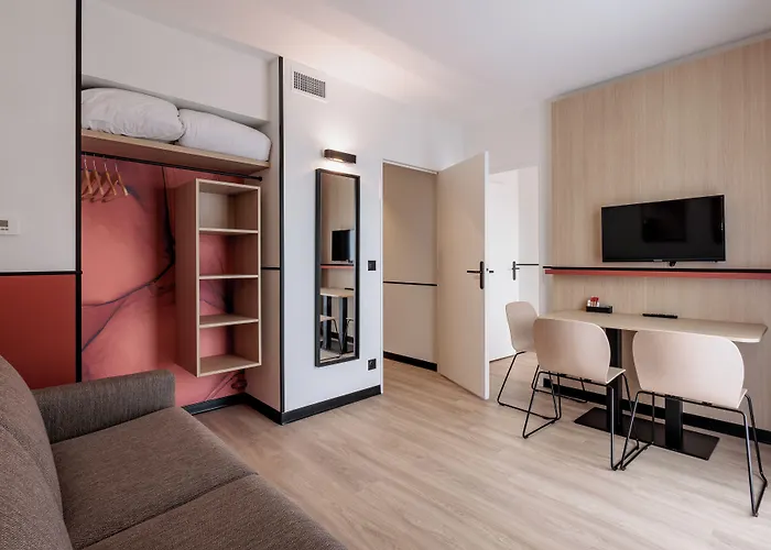 Du Parc - Val D'europe Aparthotel Montévrain